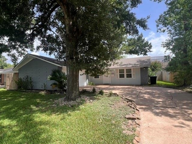 9543 Beverlyhill St - Photo 1