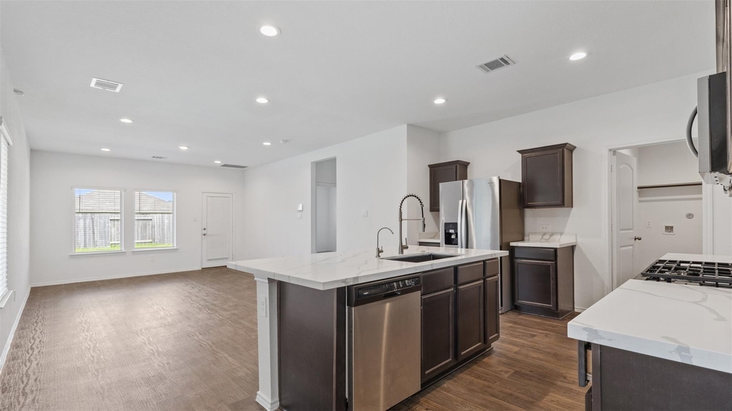 14040 Thunder Pines Drive - Photo 3