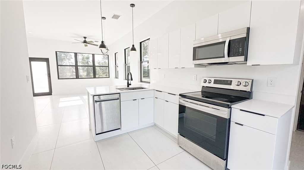 3000 Tena Avenue S - Photo 3
