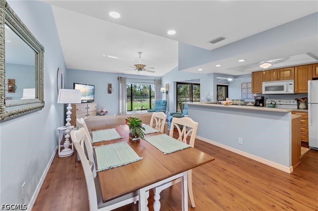 5890 Trailwinds Drive - Photo 9