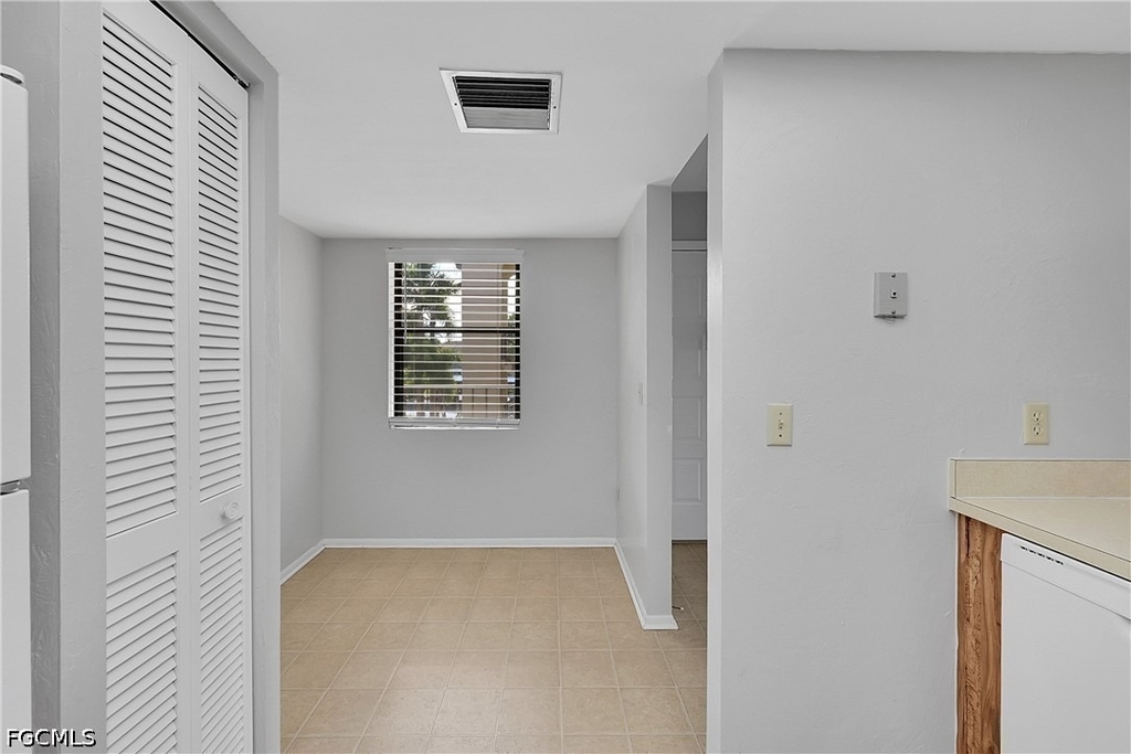 8474 Charter Club Circle - Photo 15