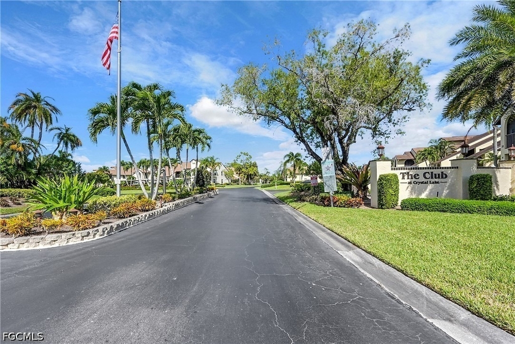 8474 Charter Club Circle - Photo 31