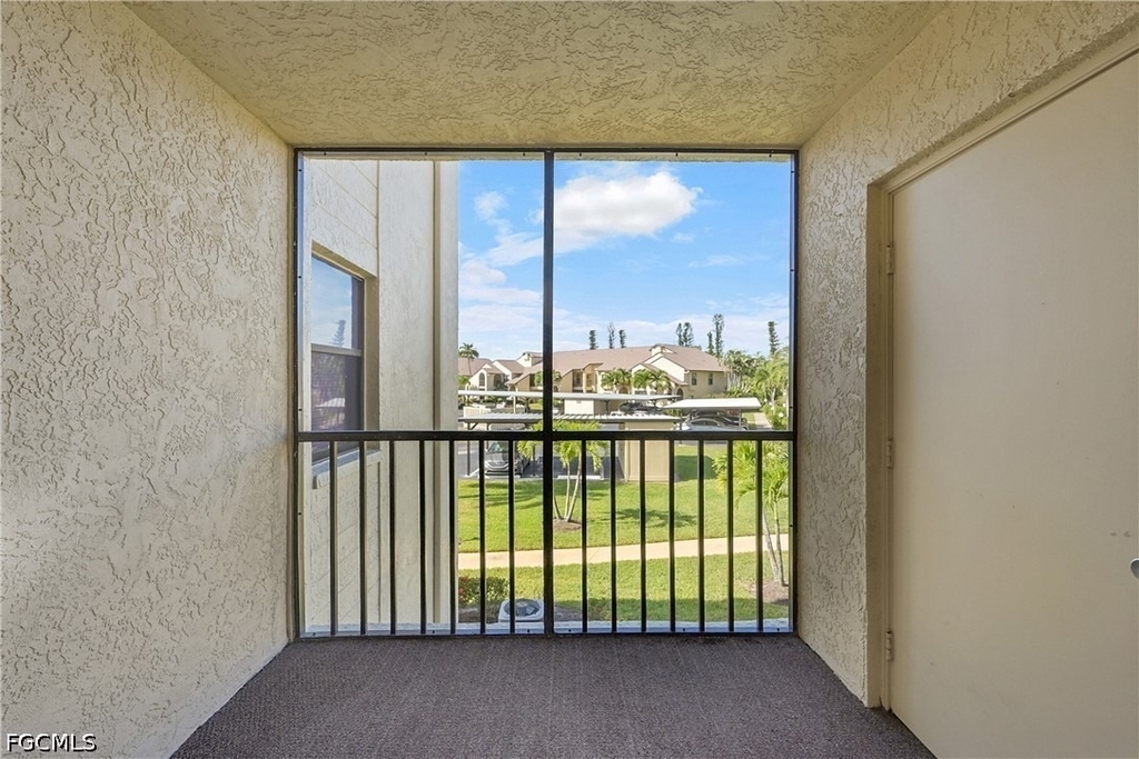 8474 Charter Club Circle - Photo 23