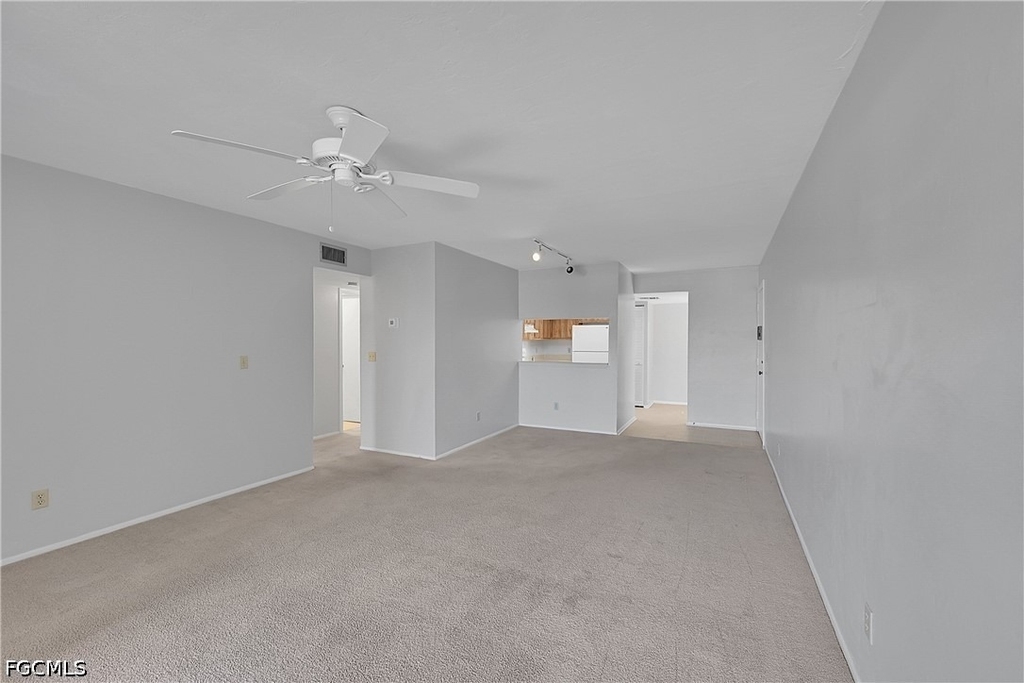 8474 Charter Club Circle - Photo 10