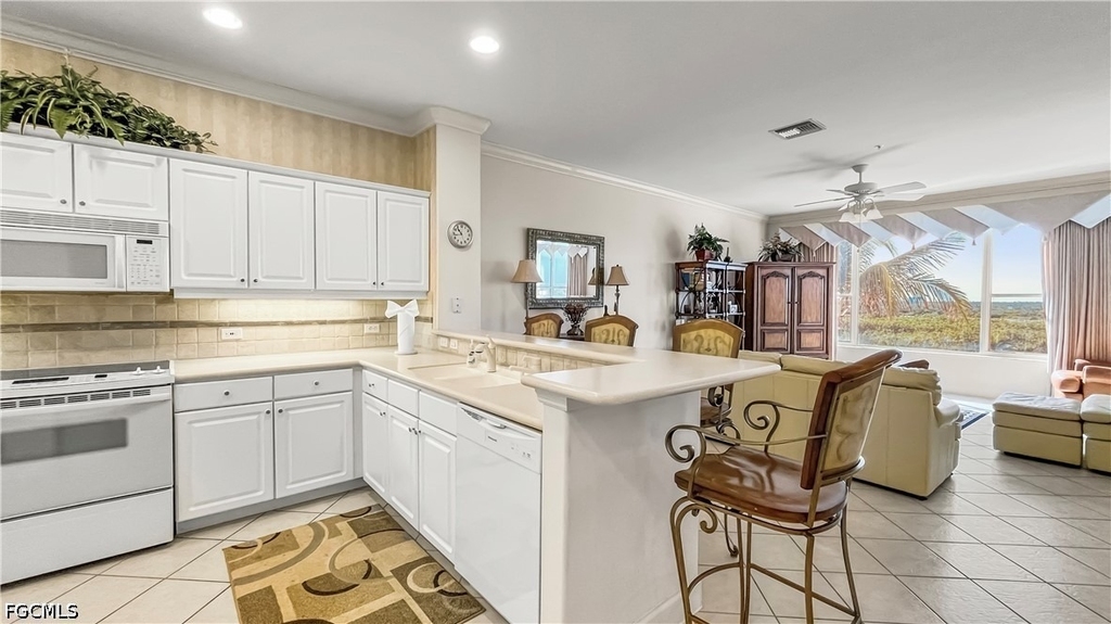 9121 S Southmont Cove - Photo 4