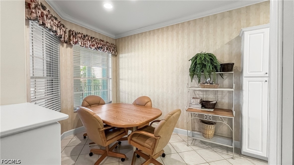 9121 S Southmont Cove - Photo 9