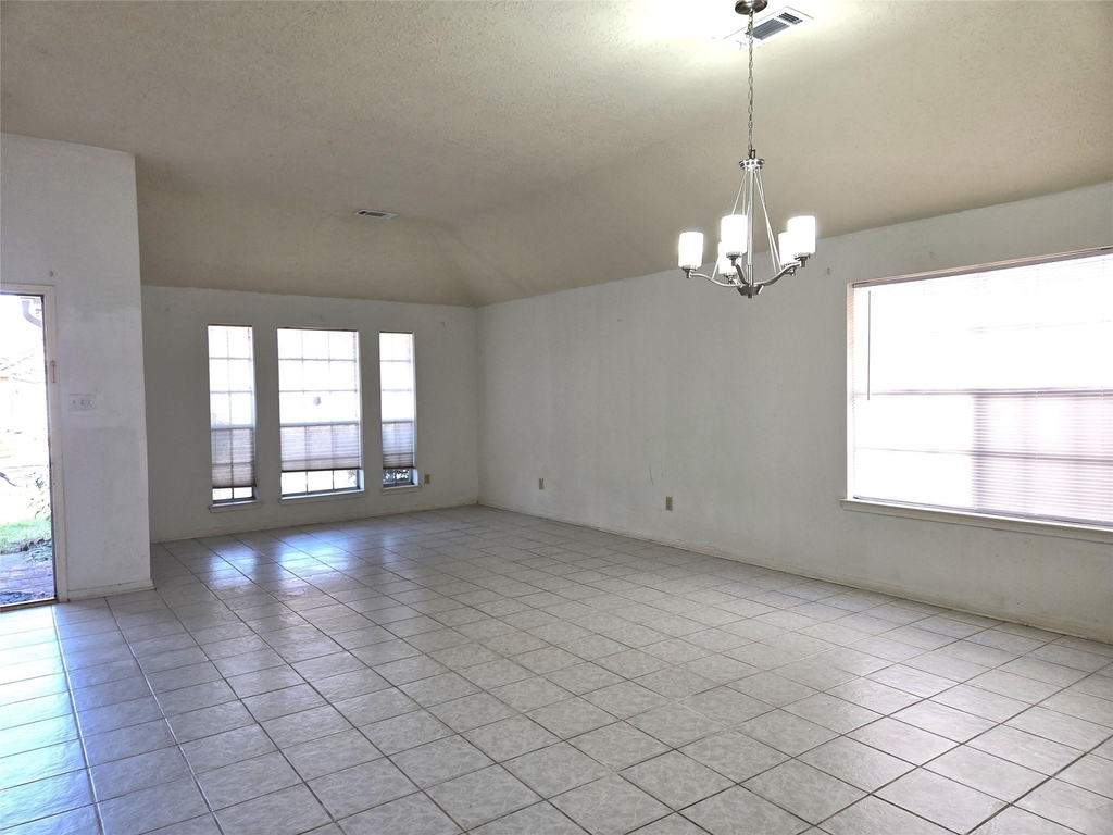 17006 Dusty Mill Drive E - Photo 5