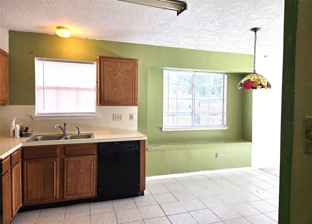 17006 Dusty Mill Drive E - Photo 14