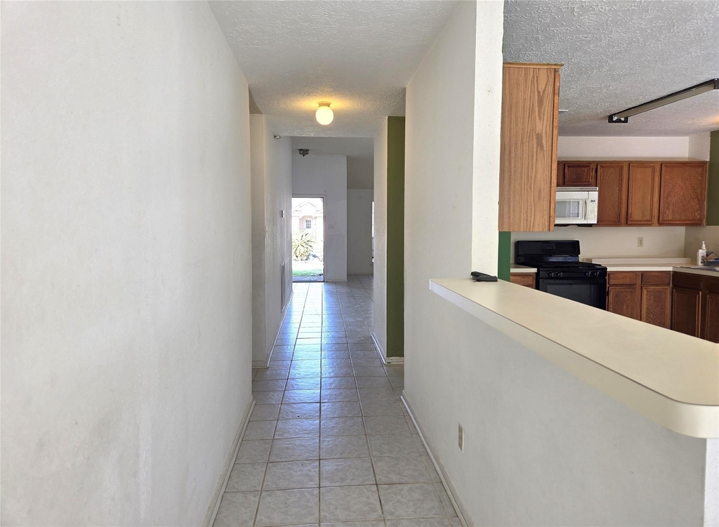 17006 Dusty Mill Drive E - Photo 18