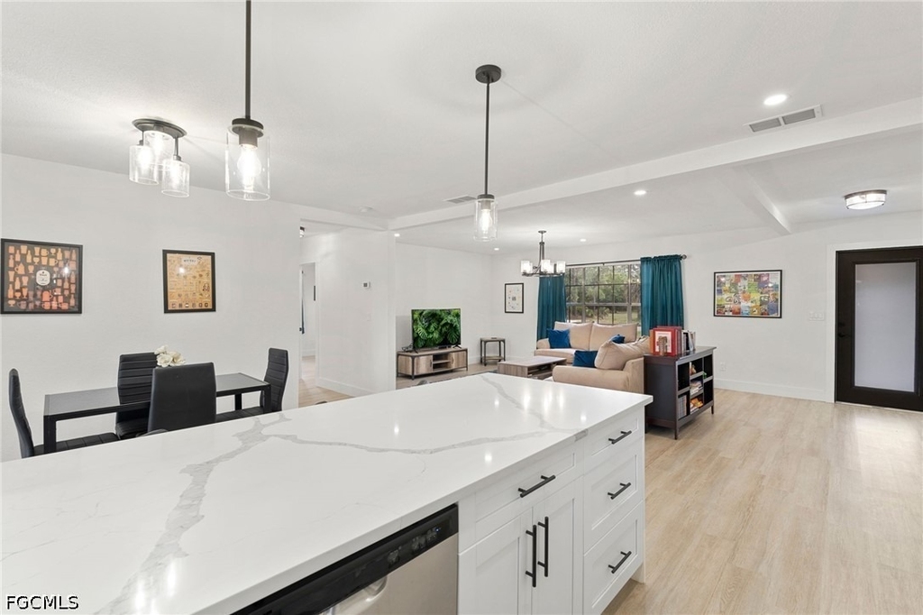 614 Canton Avenue - Photo 9