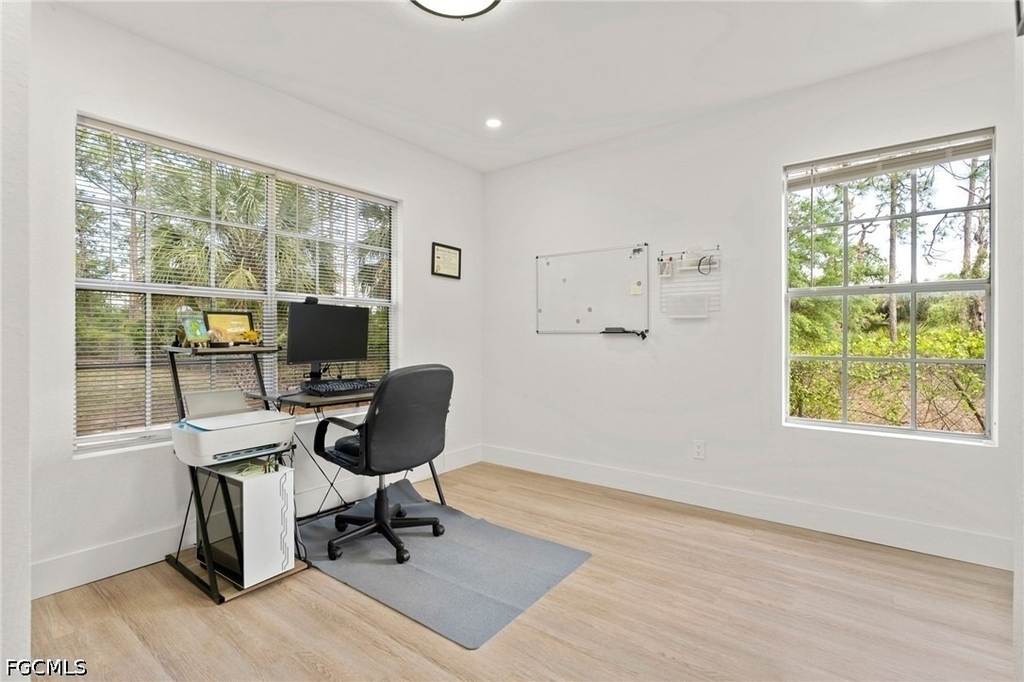 614 Canton Avenue - Photo 16