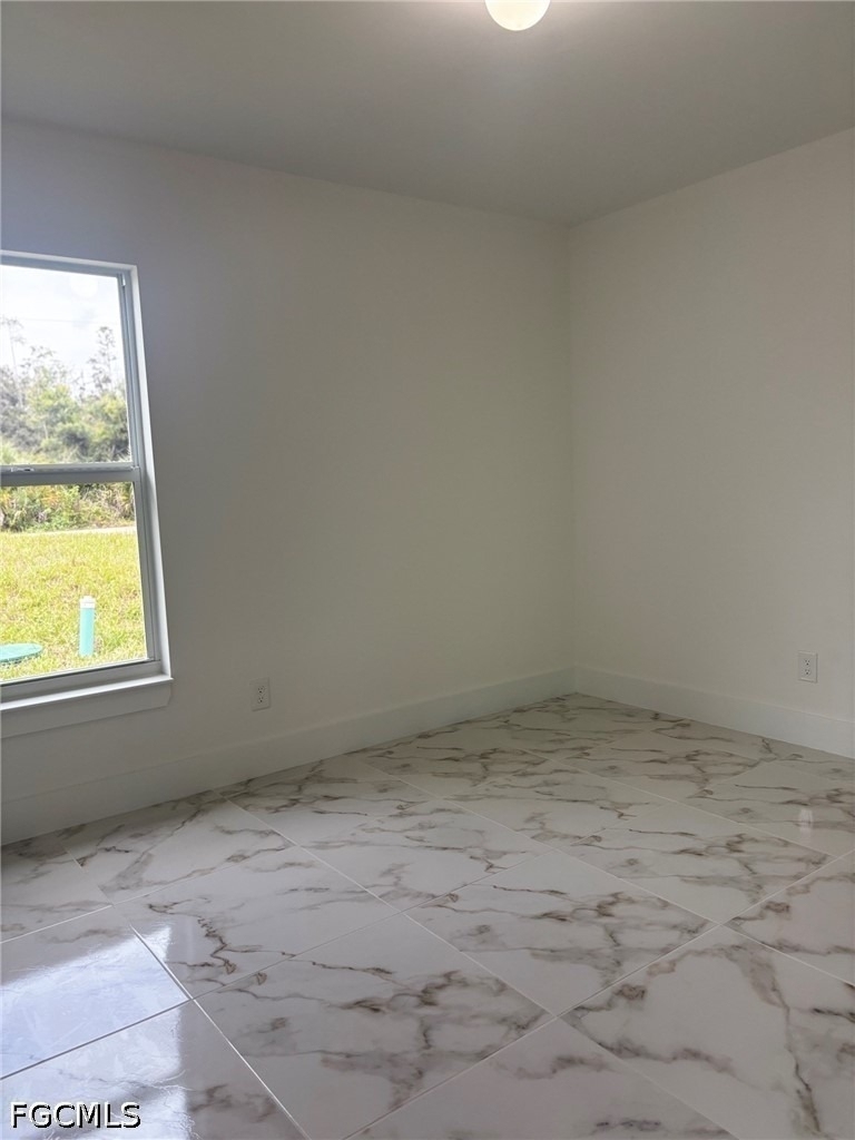 709 Ledge Street - Photo 29