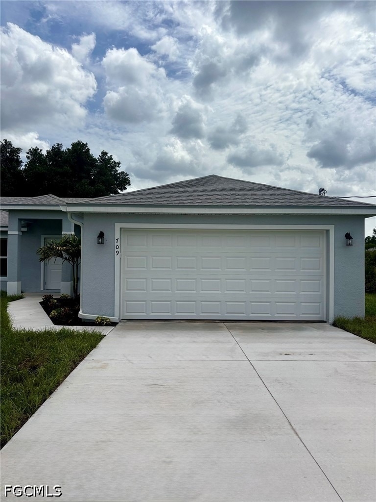 709 Ledge Street - Photo 2