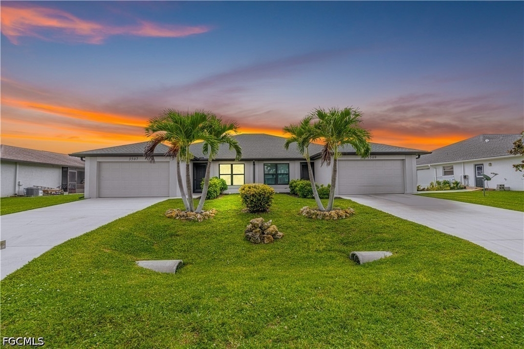 3507 Sw Santa Barbara Place - Photo 0