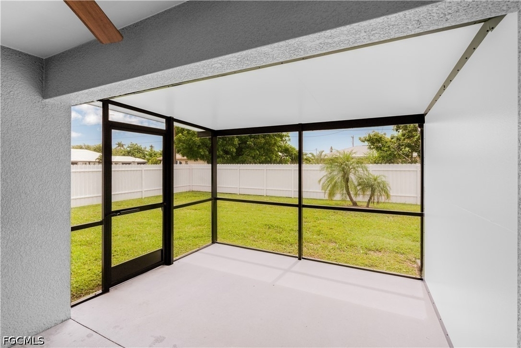 3507 Sw Santa Barbara Place - Photo 20