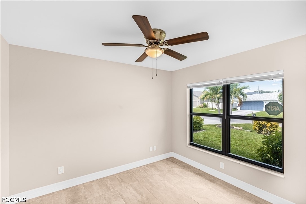3507 Sw Santa Barbara Place - Photo 8