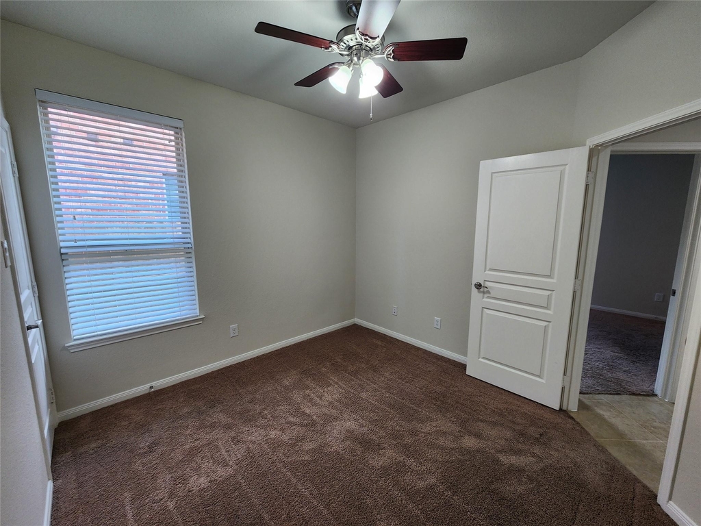 10022 Western Pine Trail - Photo 20