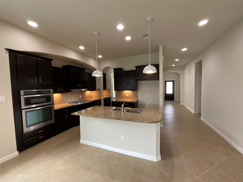10022 Western Pine Trail - Photo 7