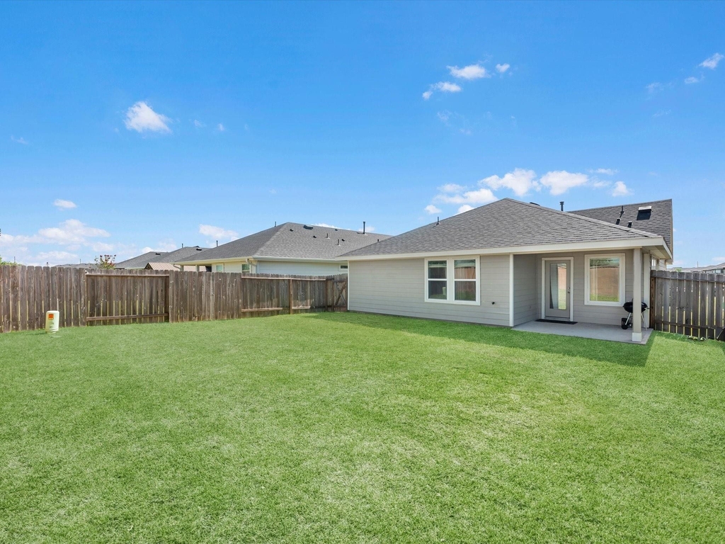 31826 Whittis Hill Way - Photo 16