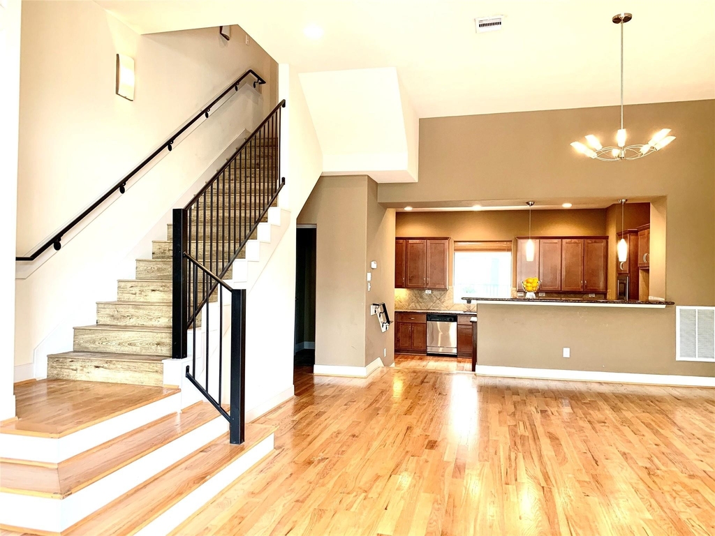 5231 Lillian Street - Photo 12