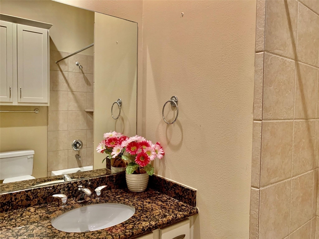 5231 Lillian Street - Photo 16