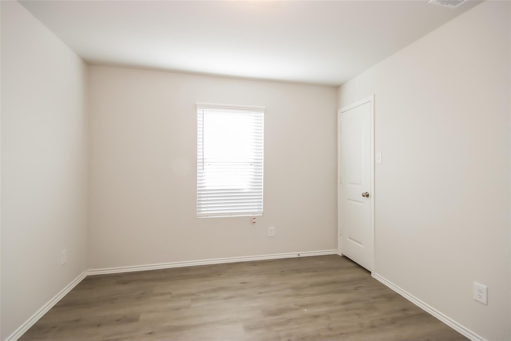 2704 Atlas Drive - Photo 9