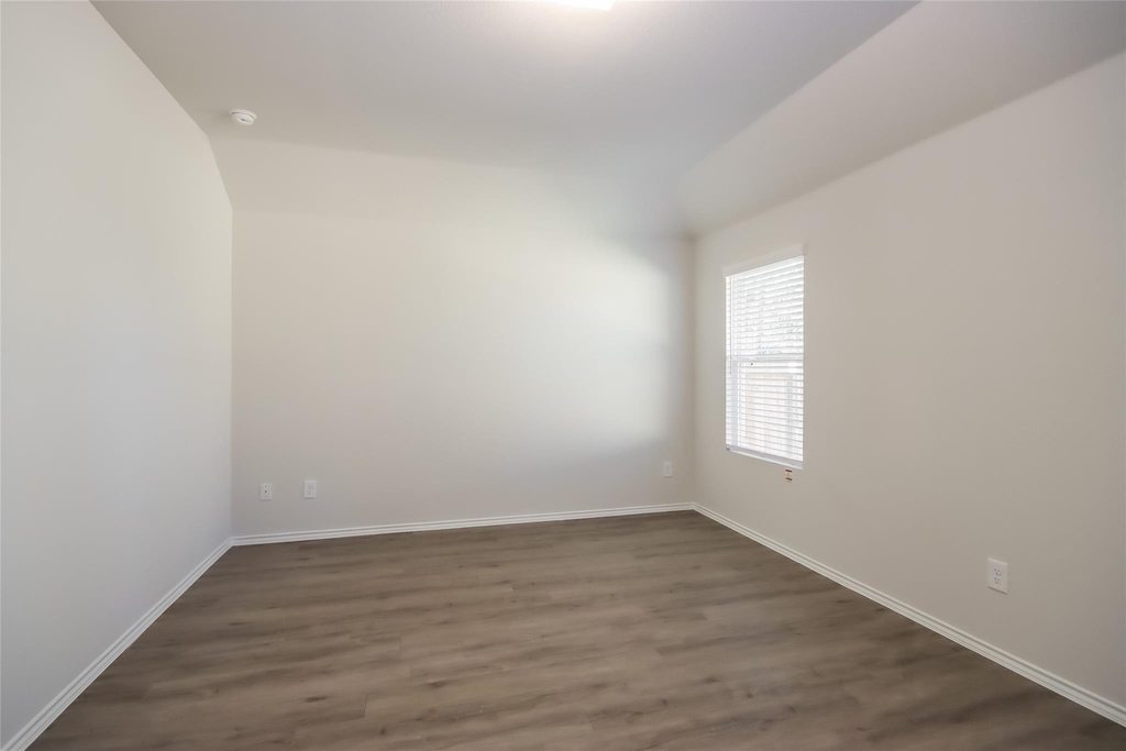 2704 Atlas Drive - Photo 6