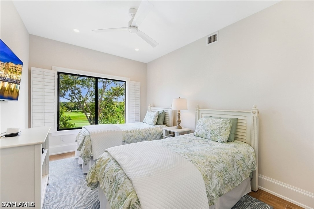 6770 Pelican Bay Boulevard E - Photo 14