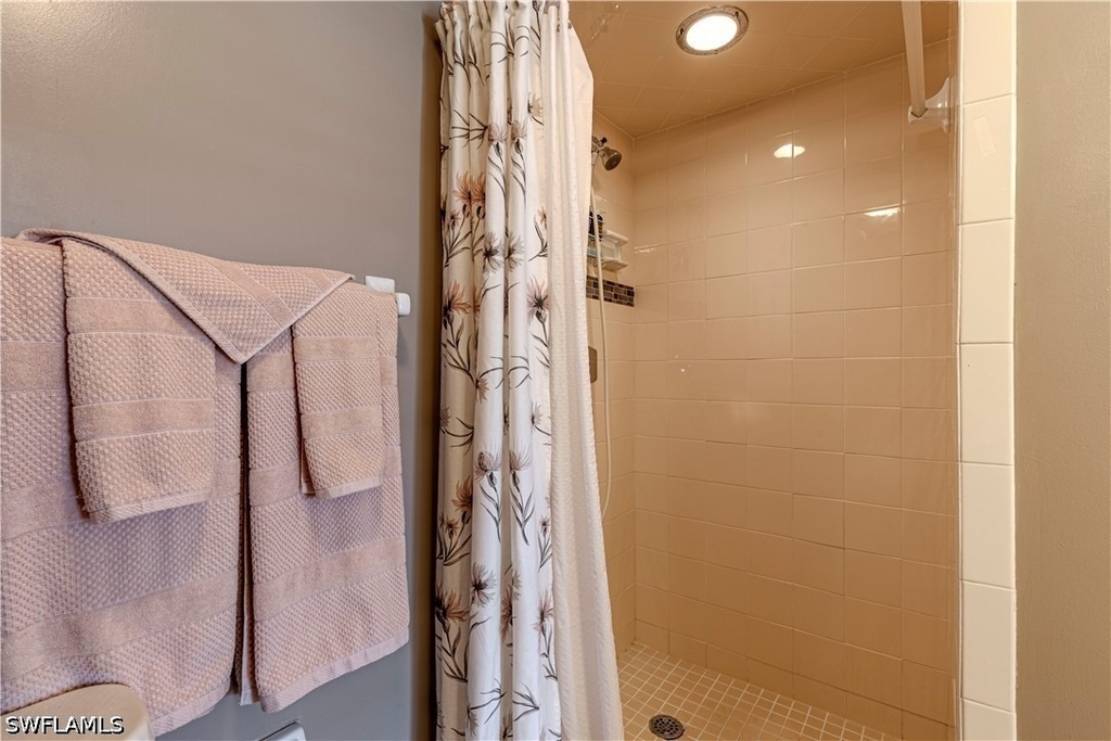 2244 Winkler Avenue - Photo 14