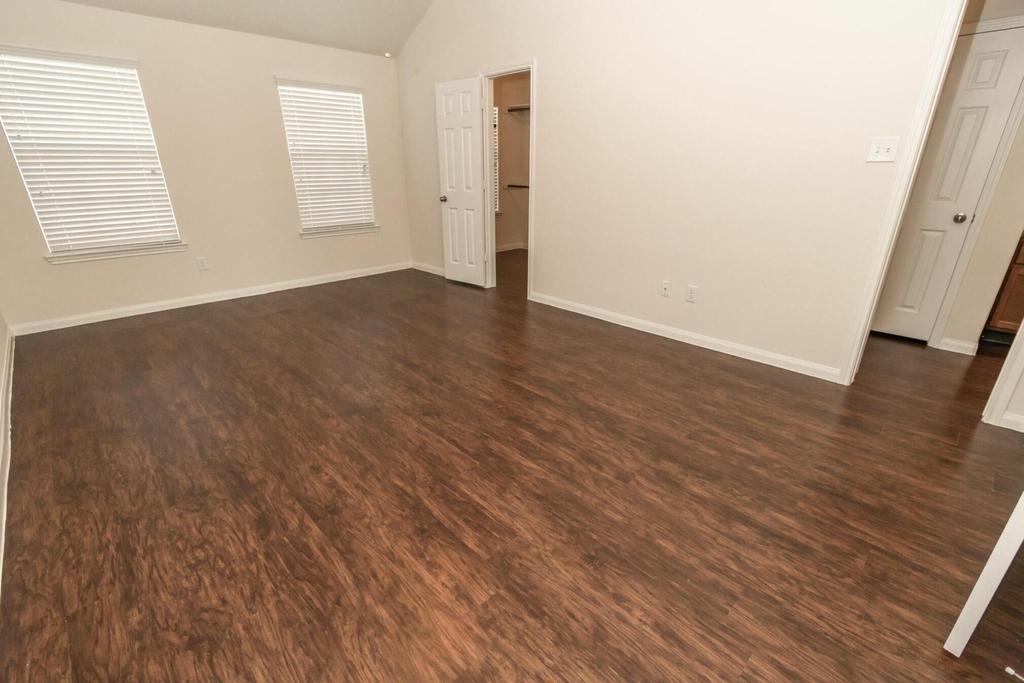 30 Lavida Court - Photo 10