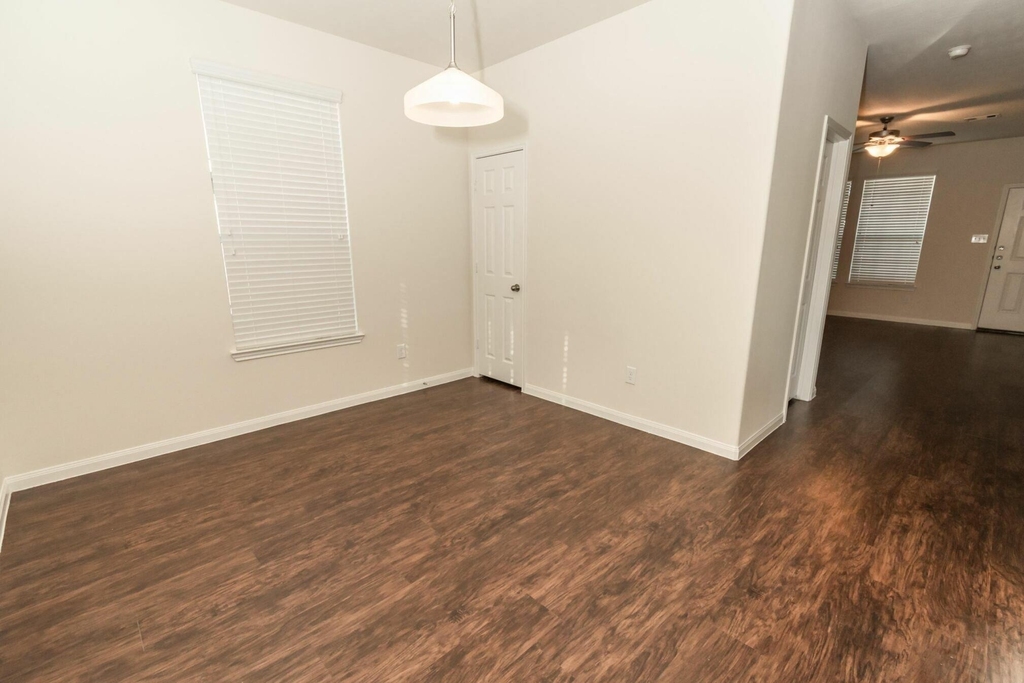 30 Lavida Court - Photo 7