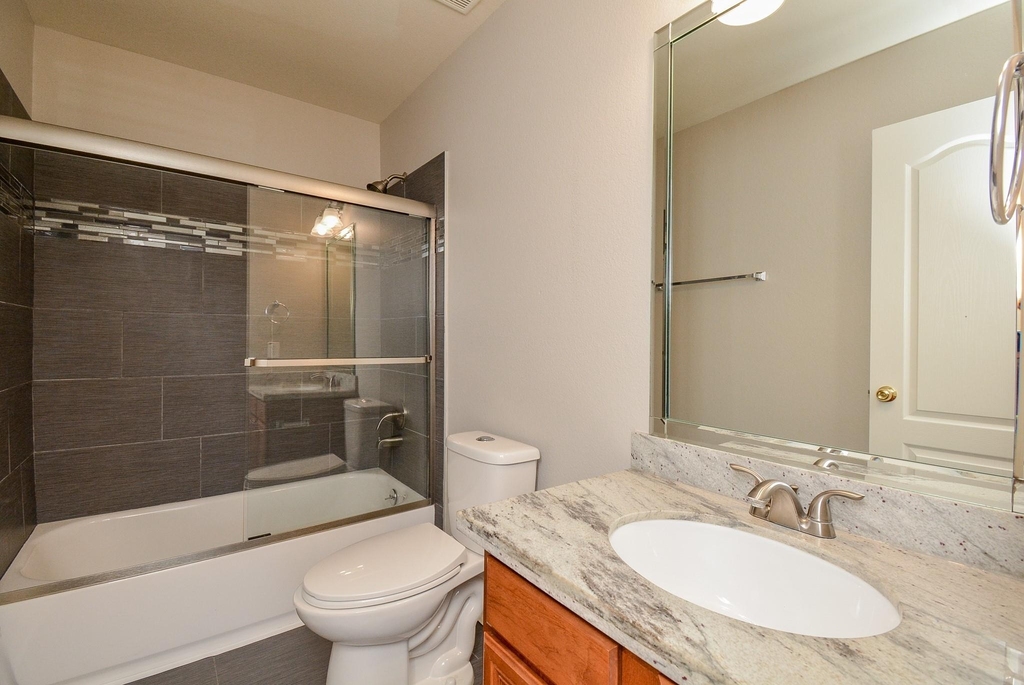 16021 Summerville Lake Drive - Photo 24