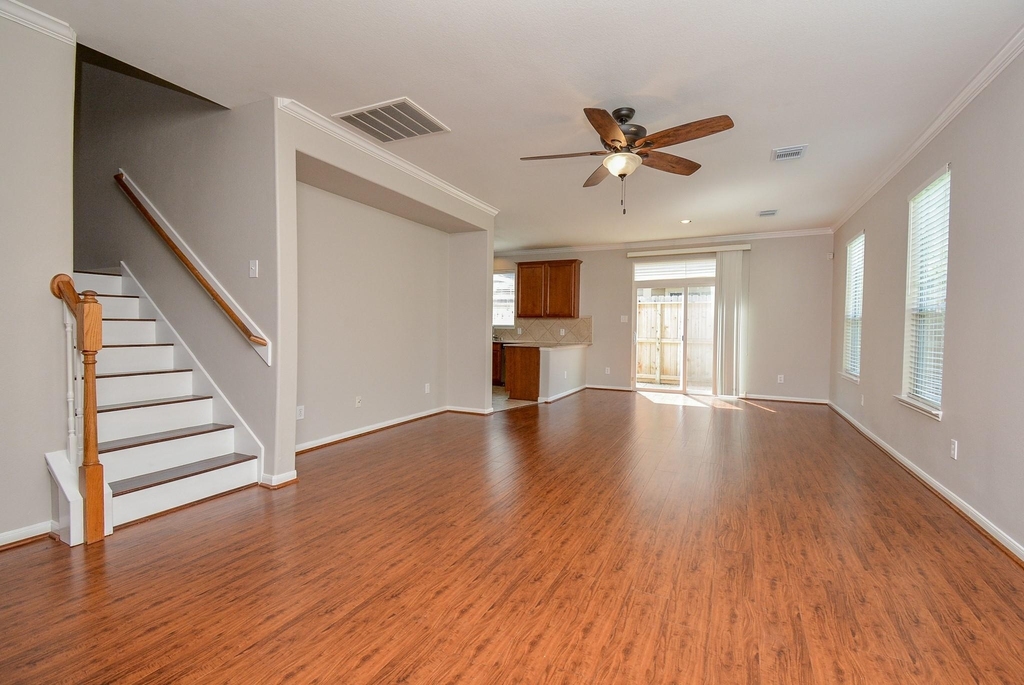 16021 Summerville Lake Drive - Photo 9