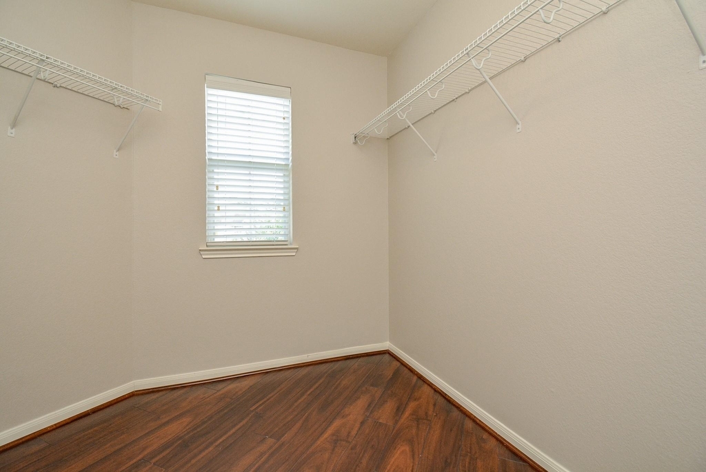 16021 Summerville Lake Drive - Photo 19