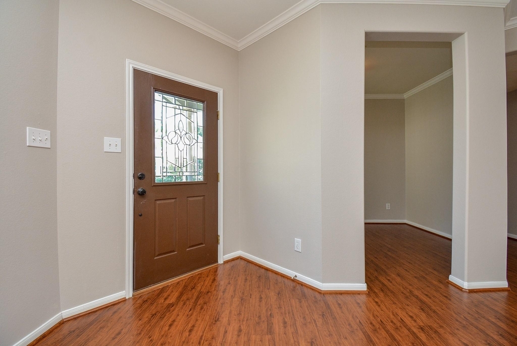 16021 Summerville Lake Drive - Photo 8