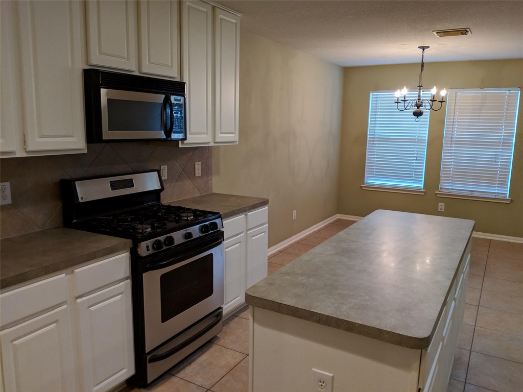 27139 Pine Crossing Drive - Photo 7