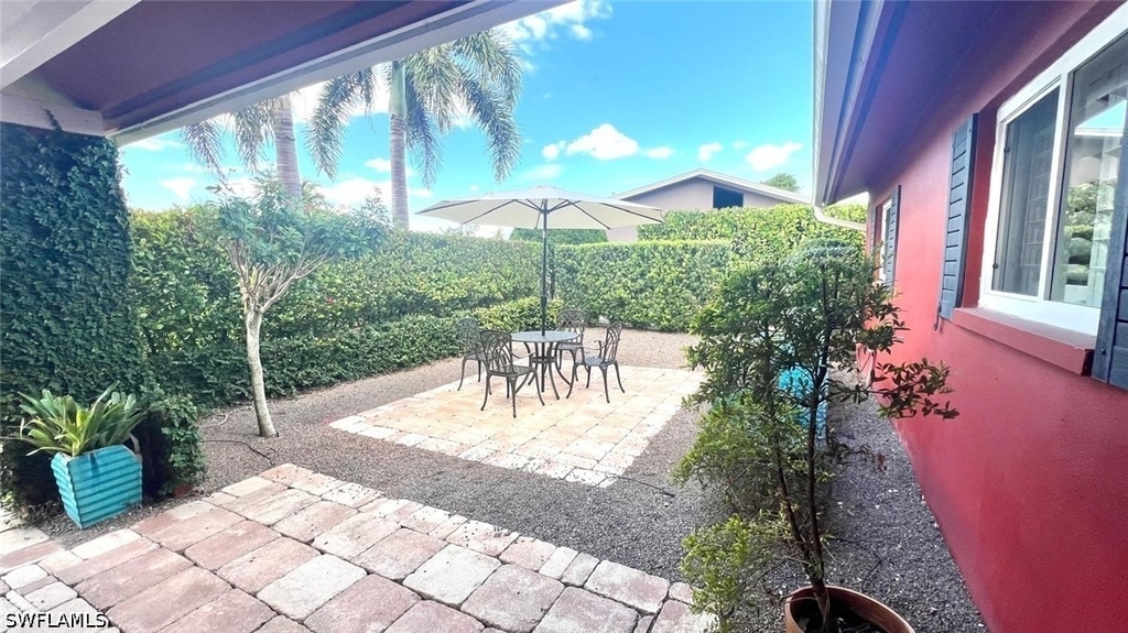 4836 Napoli Drive - Photo 10
