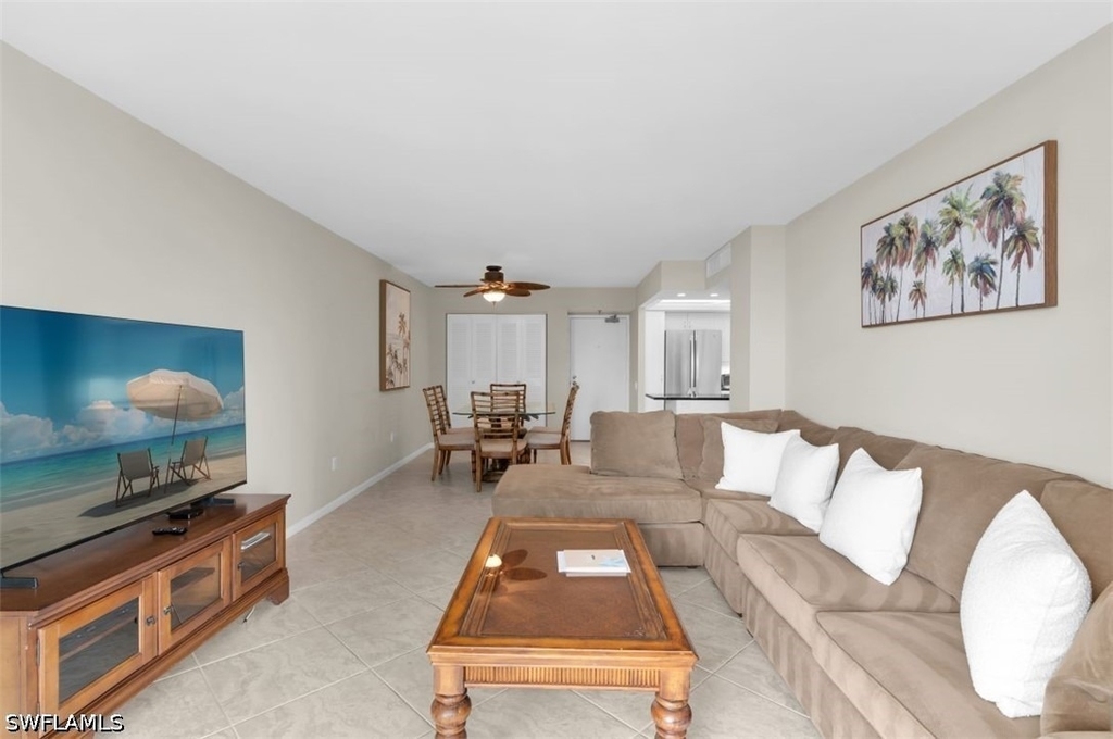 440 Seaview Court - Photo 3