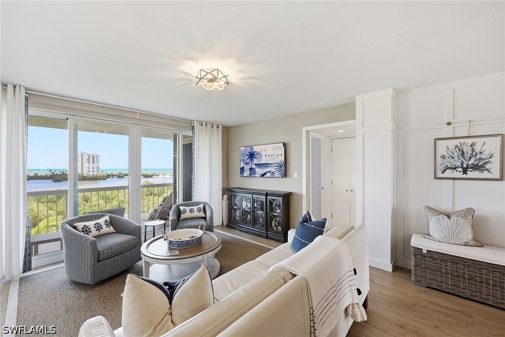 5501 Heron Point Drive - Photo 7