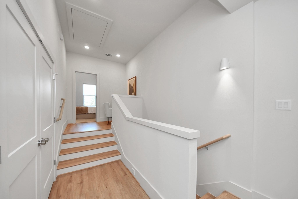 1041 Glen Avenue - Photo 12