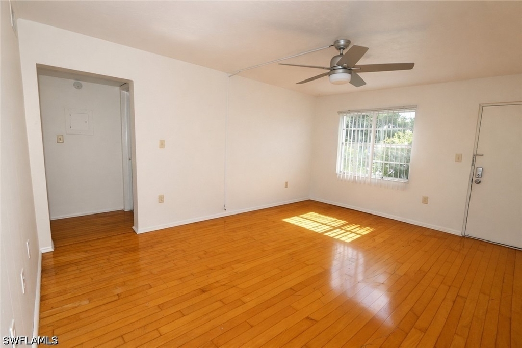 2828 Jackson Street - Photo 2