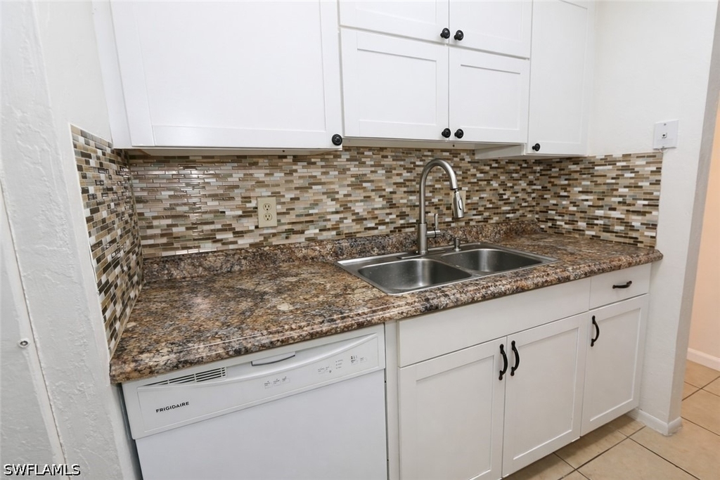 2828 Jackson Street - Photo 11