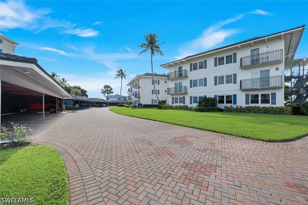 3400 Gulf Shore Boulevard N - Photo 21