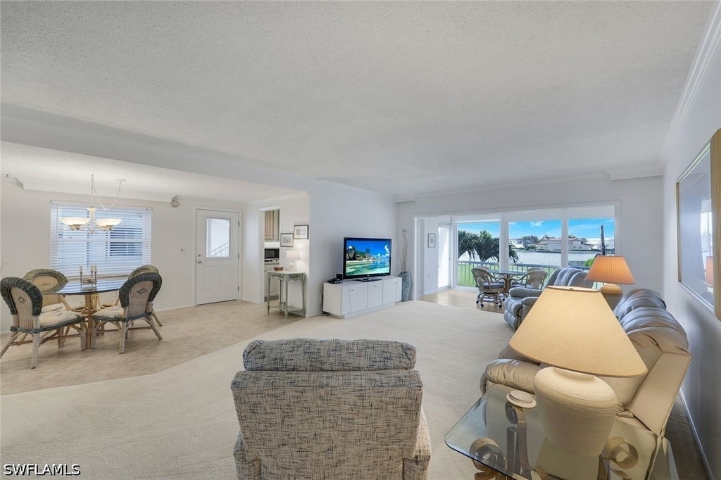 3400 Gulf Shore Boulevard N - Photo 4