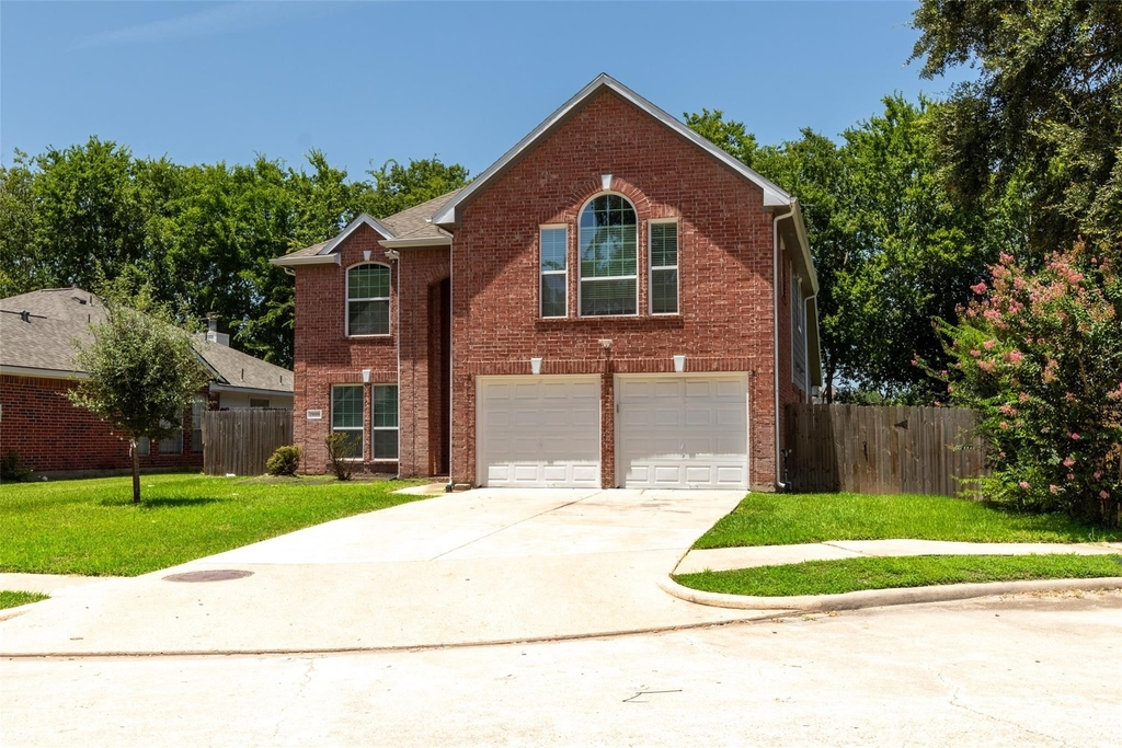 15006 Sapling Oak Court - Photo 0