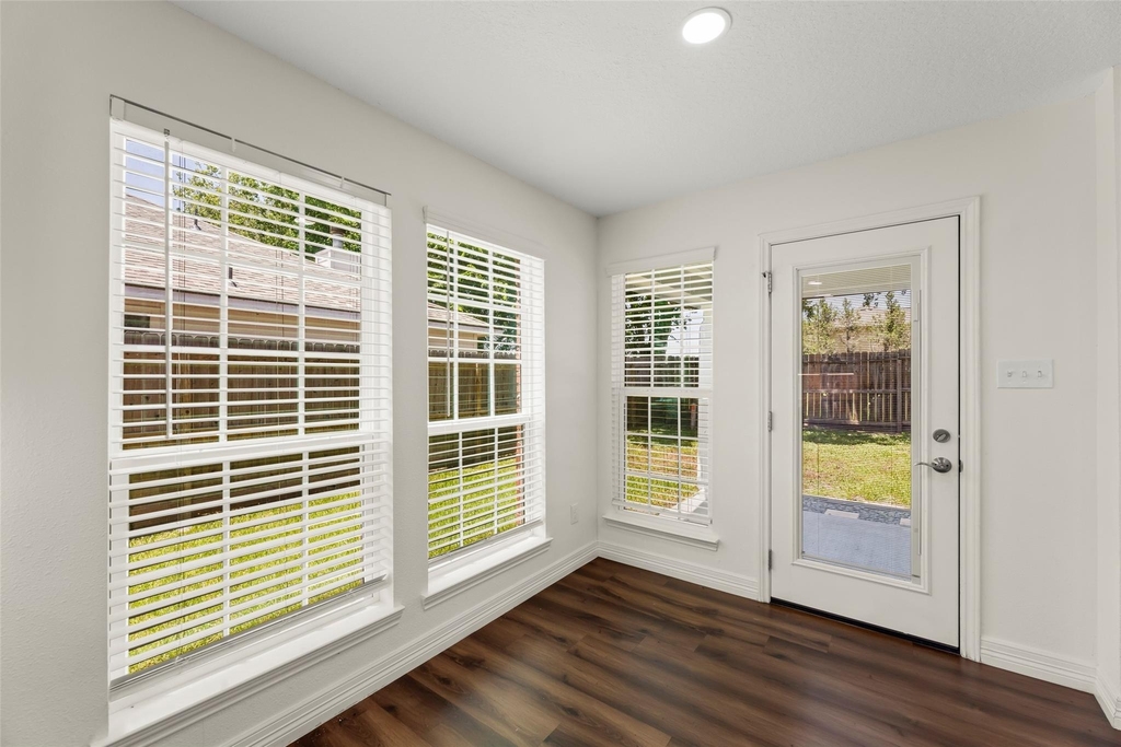 15006 Sapling Oak Court - Photo 16