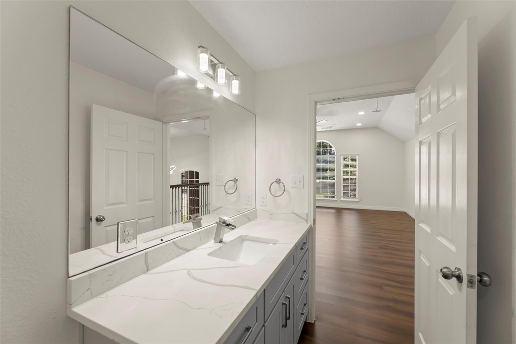 15006 Sapling Oak Court - Photo 19