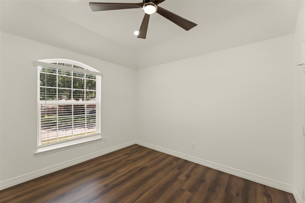 15006 Sapling Oak Court - Photo 14