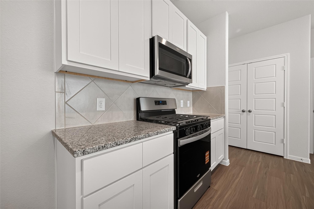 15610 Coneflower Hills Drive - Photo 11