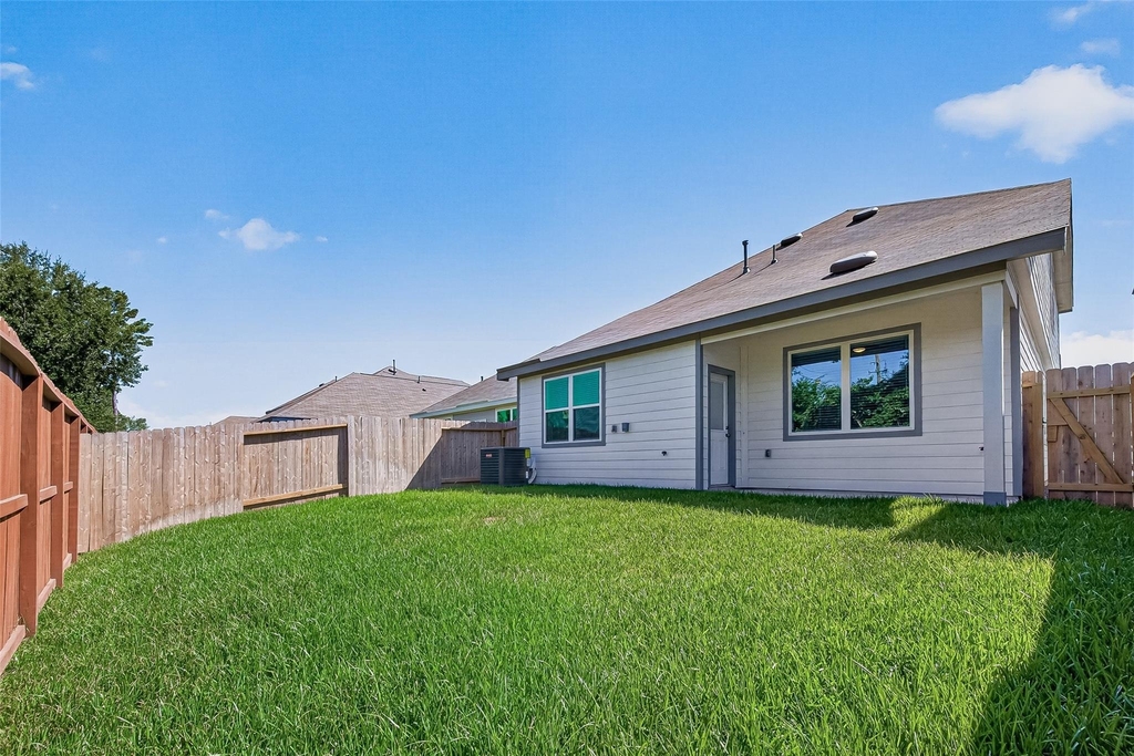 15610 Coneflower Hills Drive - Photo 42
